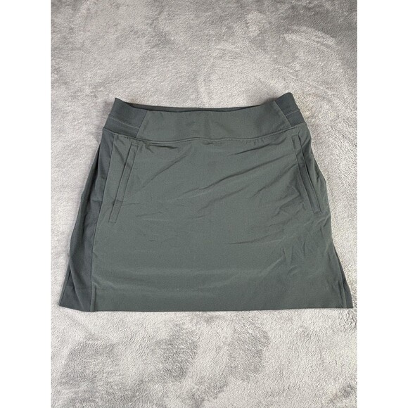 Athleta Skort Womens 8 Green Performance Stretch Golf Tennis Built In Shorts - Picture 1 of 10